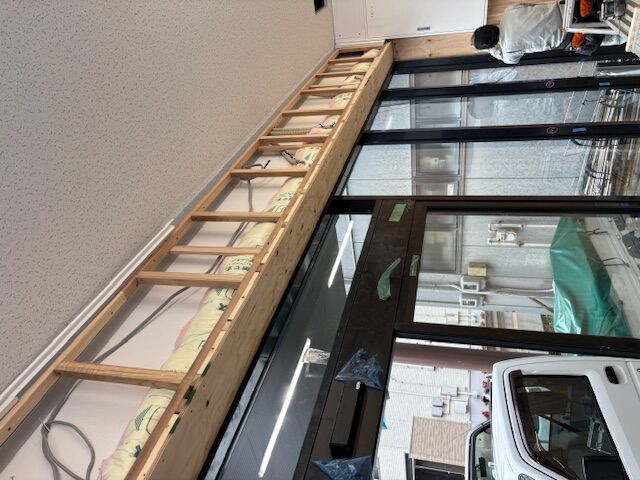 内壁解体後下地調整及びPB張り
