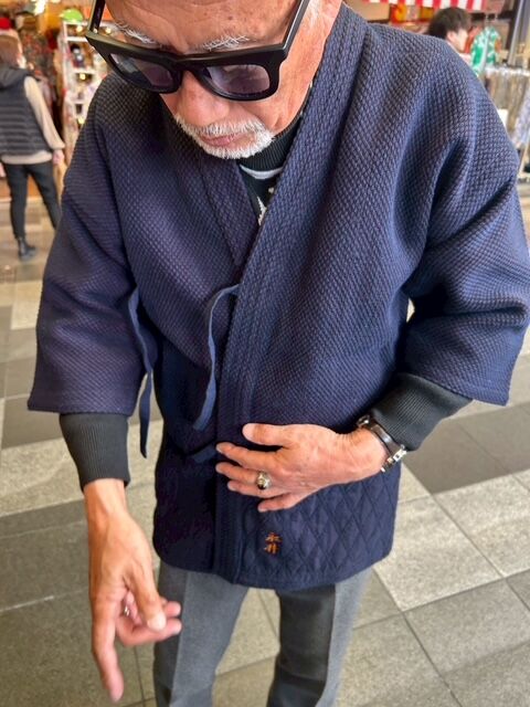 京都で購入した剣道着で蕎麦打ちを楽しむ
