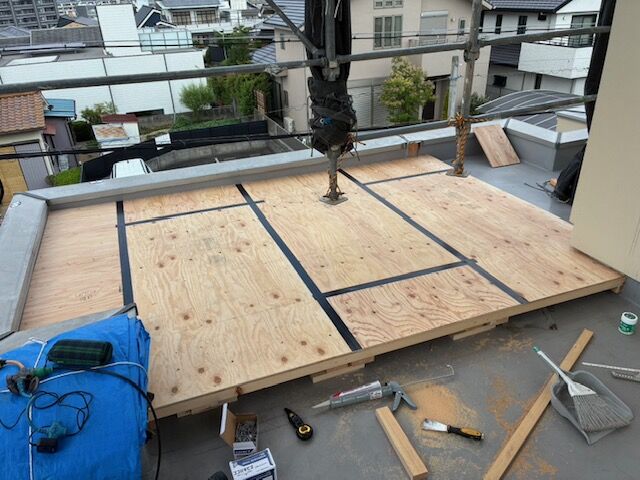 増築の水上に下屋工事