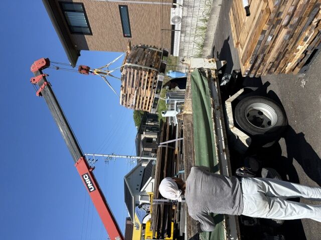 野積みになっていた木材の撤去
