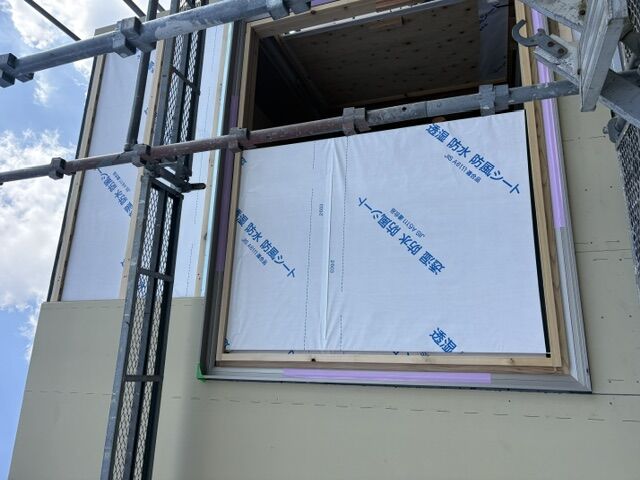 外壁に通気胴縁下地でニチハ大壁工法