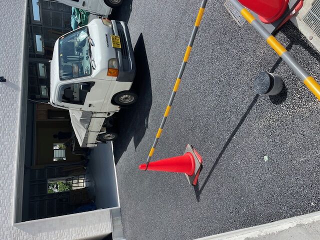 車3台入るガレージ